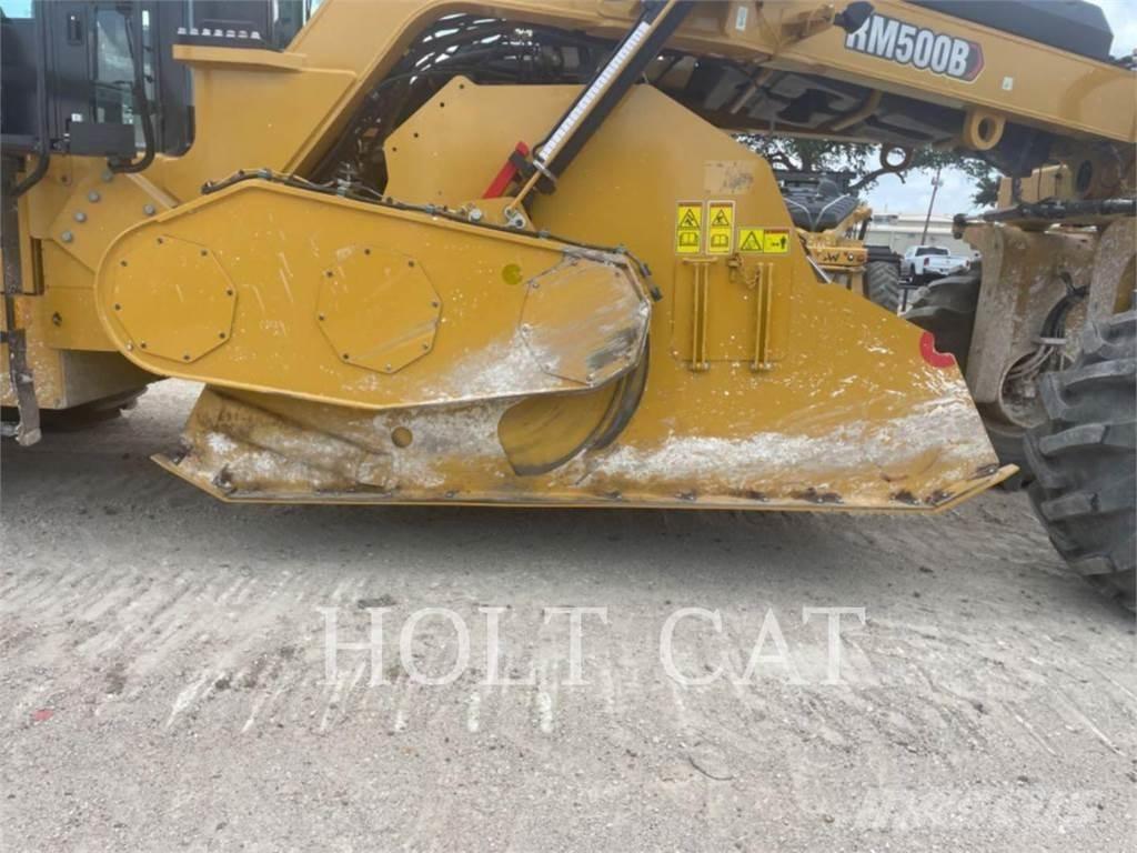 CAT RM500B CAB 瀝青再生設備
