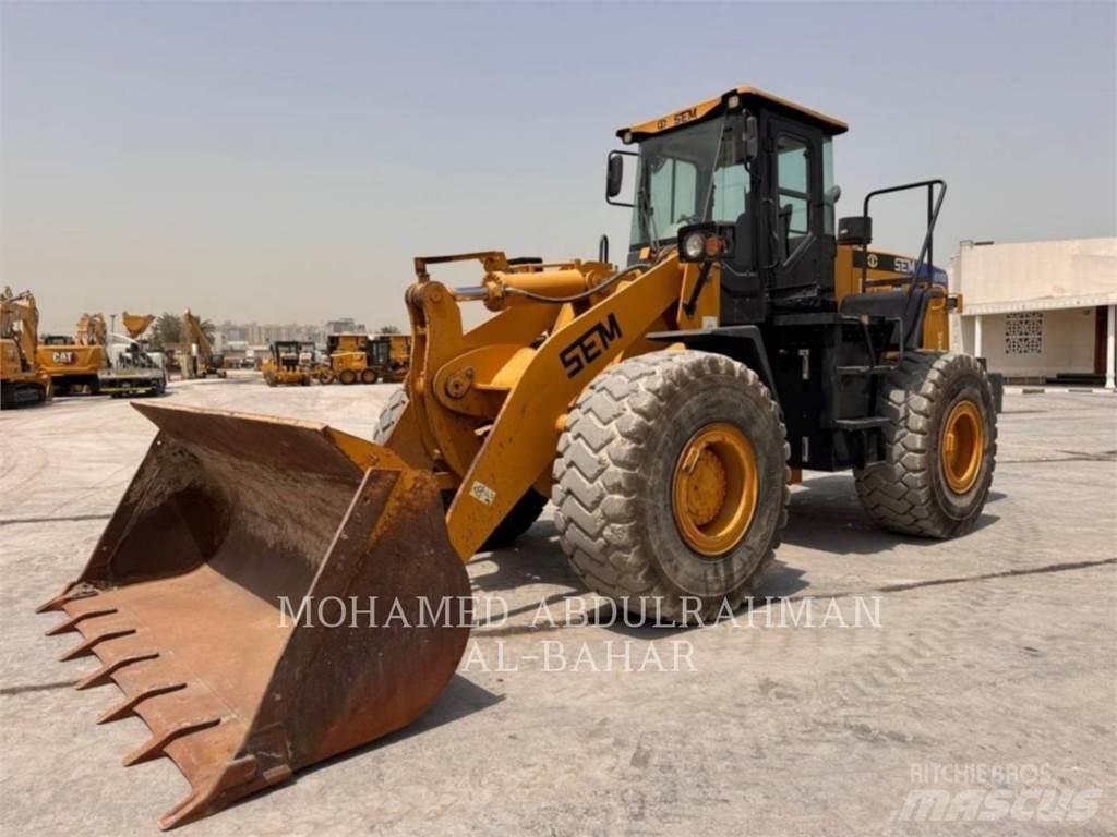 CAT SEM655D 輪胎式裝載機