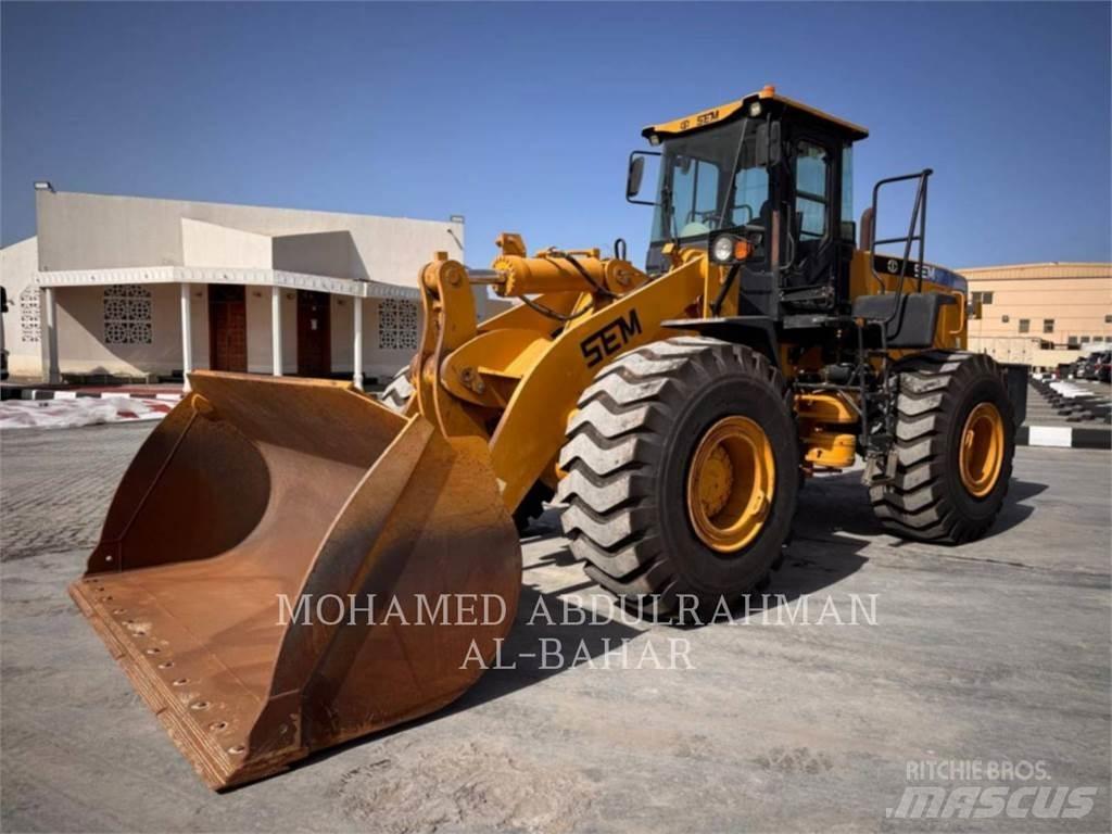 CAT SEM660D 輪胎式裝載機