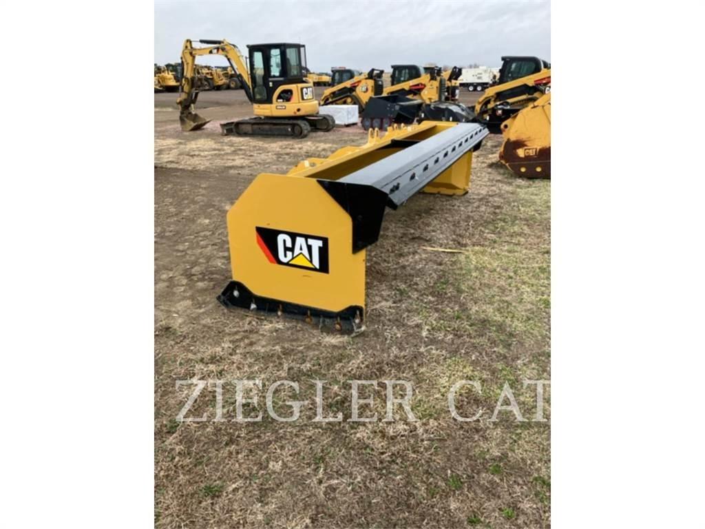 CAT STRAIT SNOW PUSHER 掃雪機