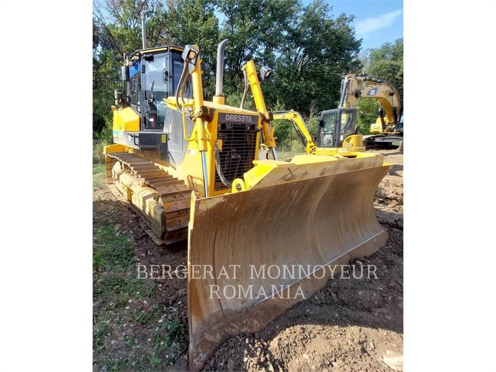 CAT TD-15M 履帶推土機