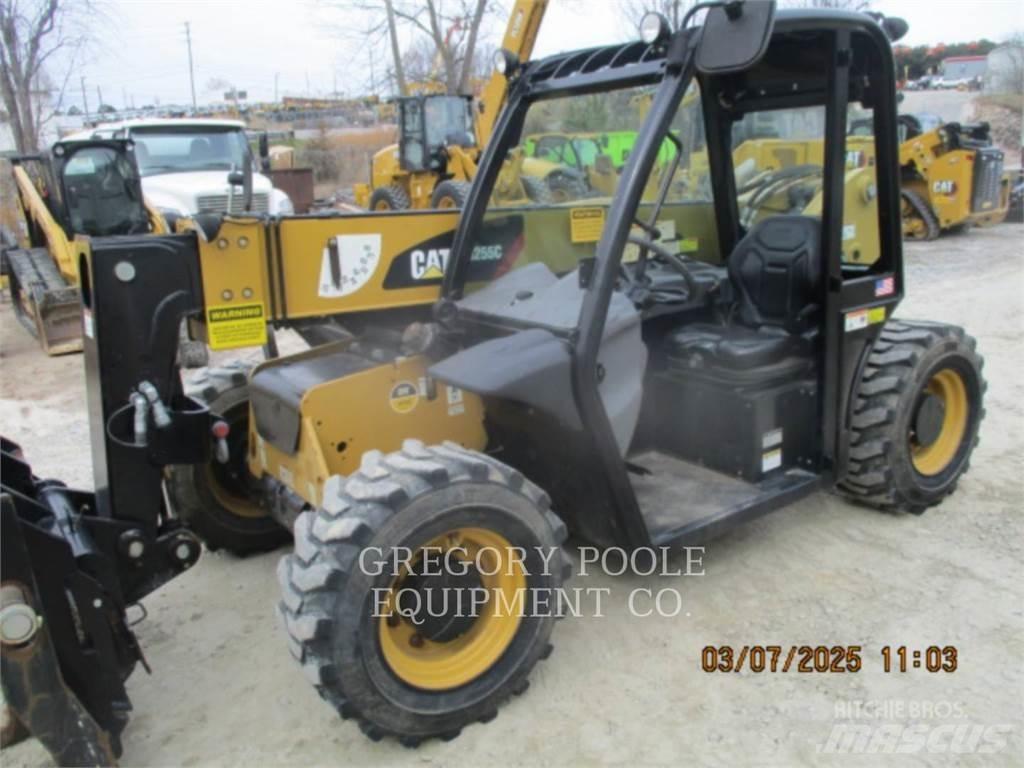 CAT TH255C 伸縮臂操作車