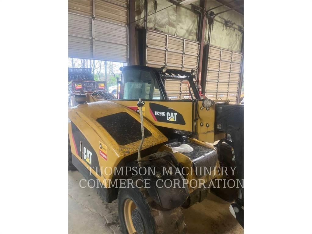 CAT TH255C 伸縮臂操作車