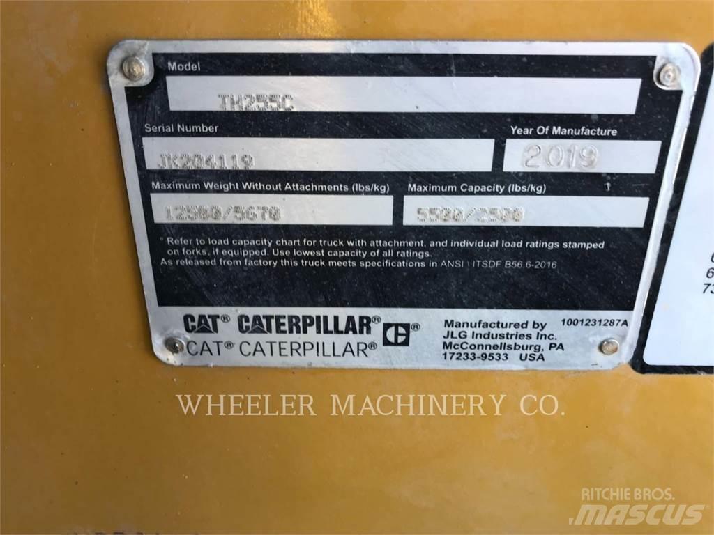 CAT TH255C CB 伸縮臂操作車