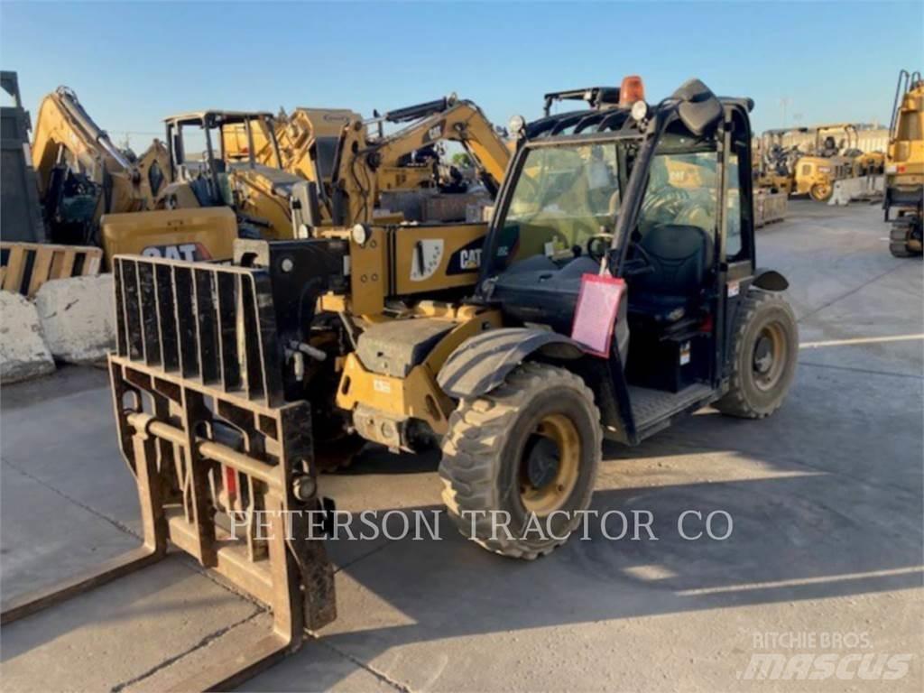 CAT TH255CHRC 伸縮臂操作車