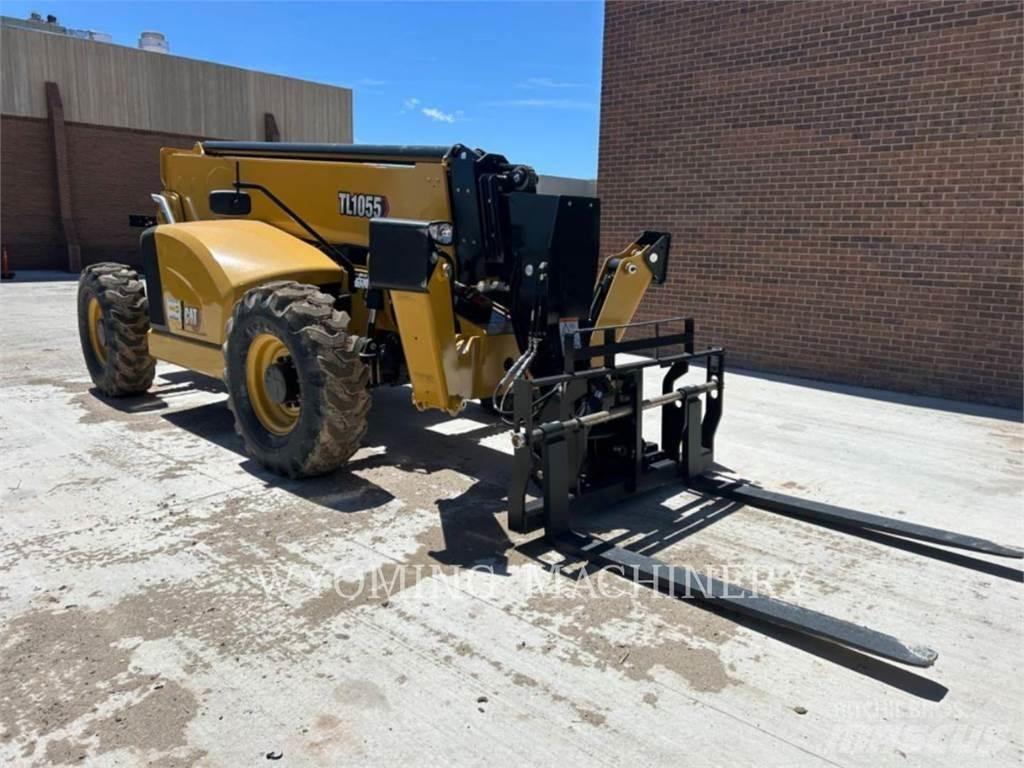 CAT TL1055 伸縮臂操作車