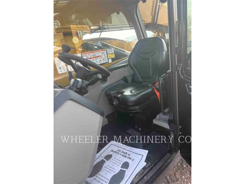 CAT TL1055-05 伸縮臂操作車