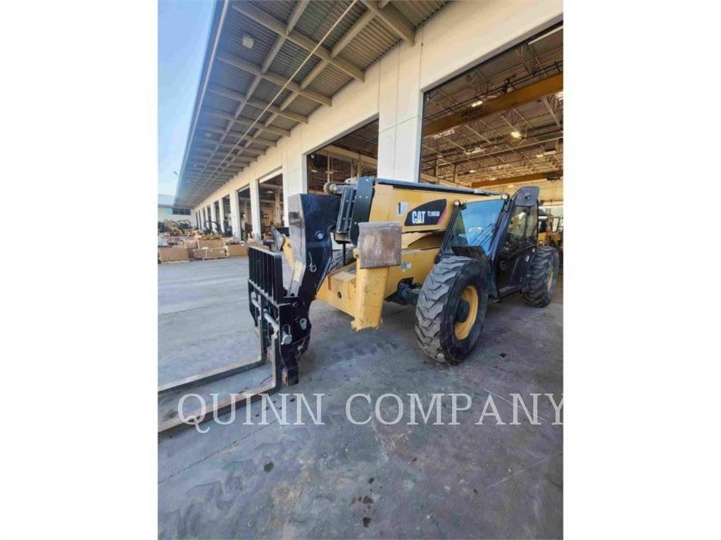 CAT TL1055D 伸縮臂操作車
