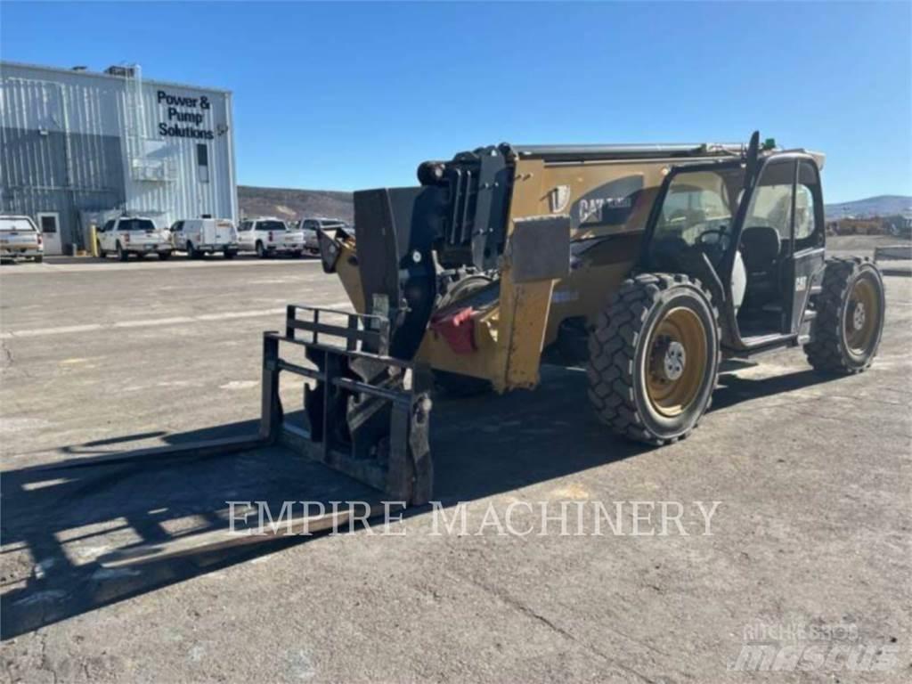 CAT TL1055D 伸縮臂操作車