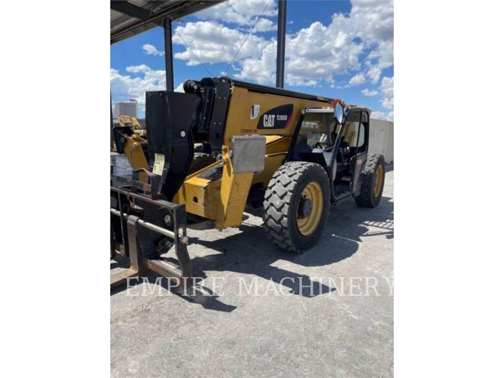 CAT TL1055D 伸縮臂操作車