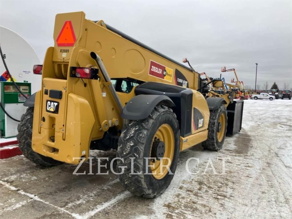 CAT TL1055D 伸縮臂操作車