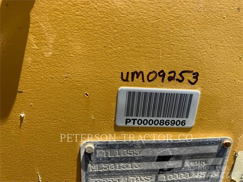 CAT TL1055D 伸縮臂操作車