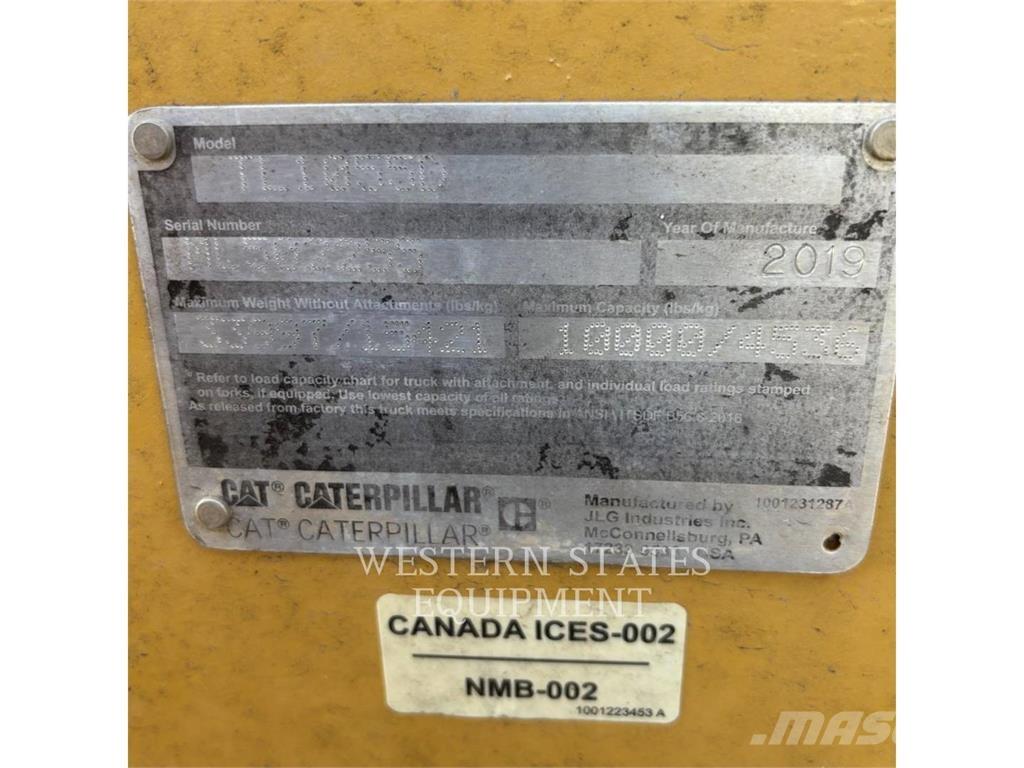 CAT TL1055D 伸縮臂操作車