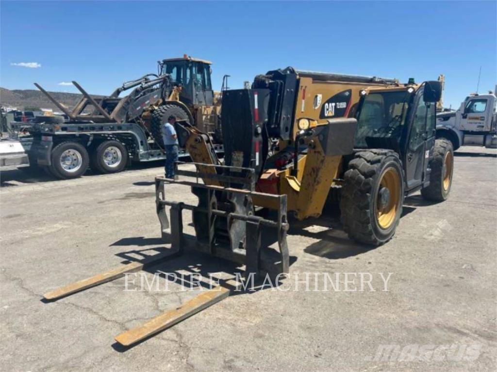 CAT TL1055D CA 伸縮臂操作車