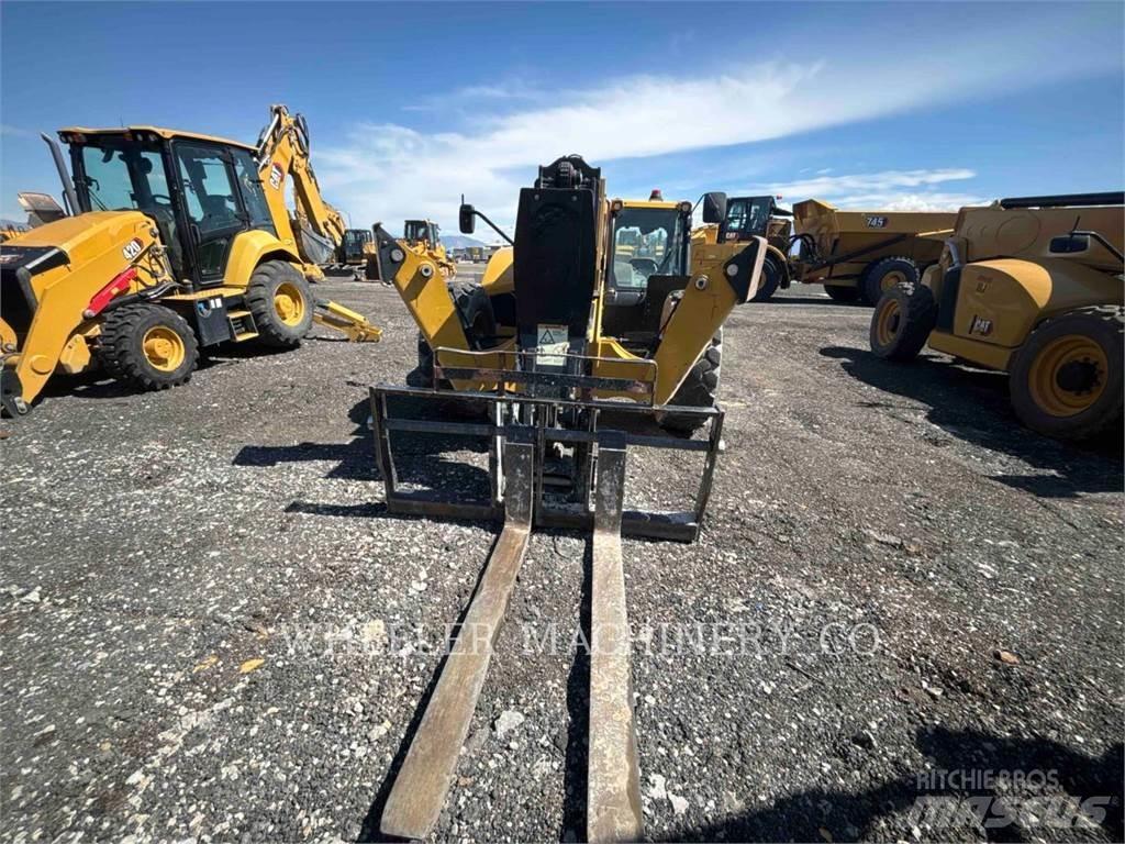 CAT TL1055D CB 伸縮臂操作車