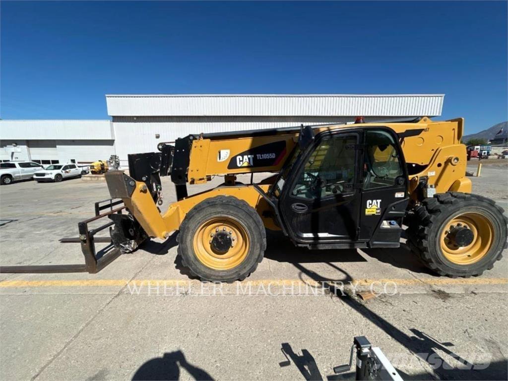 CAT TL1055D CB 伸縮臂操作車
