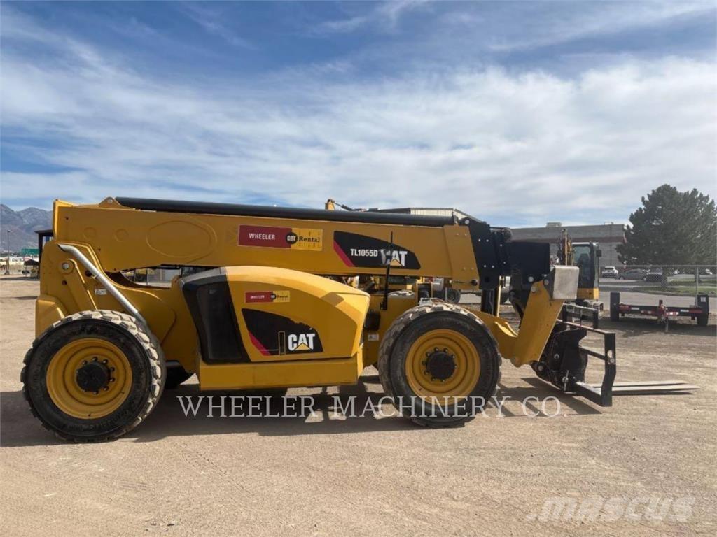 CAT TL1055D CB 伸縮臂操作車