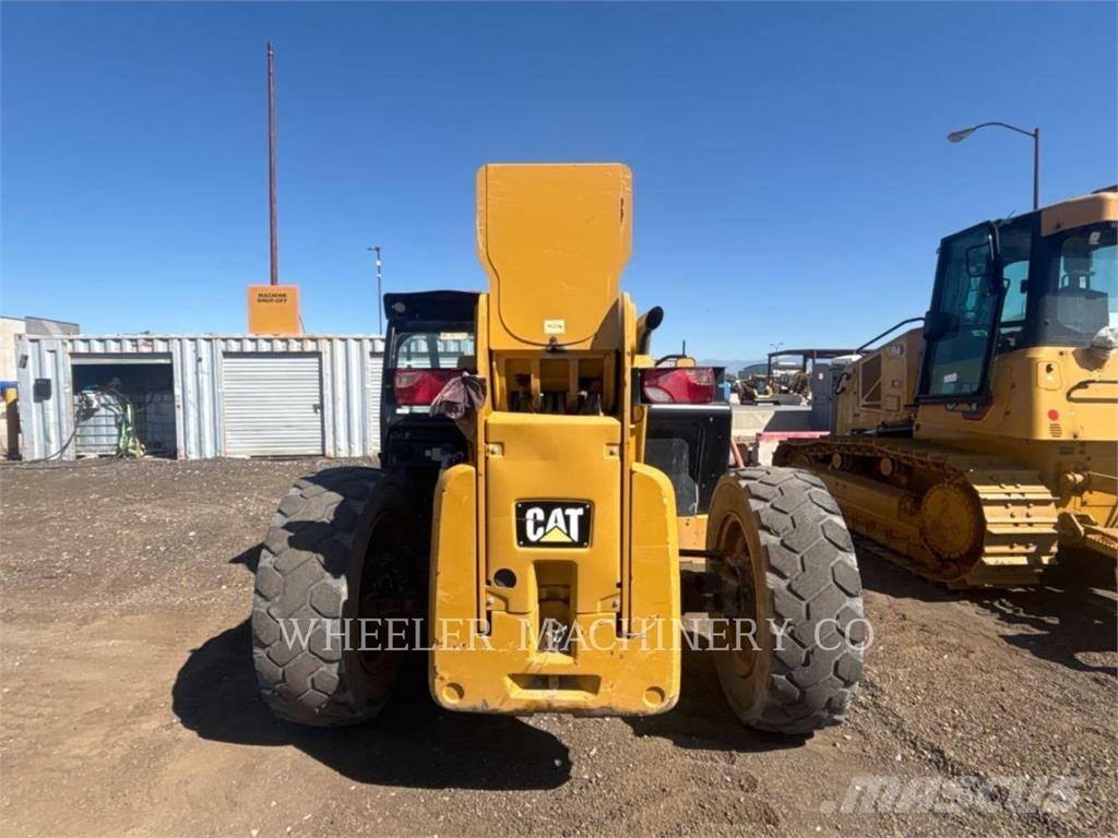 CAT TL1055D OR 伸縮臂操作車