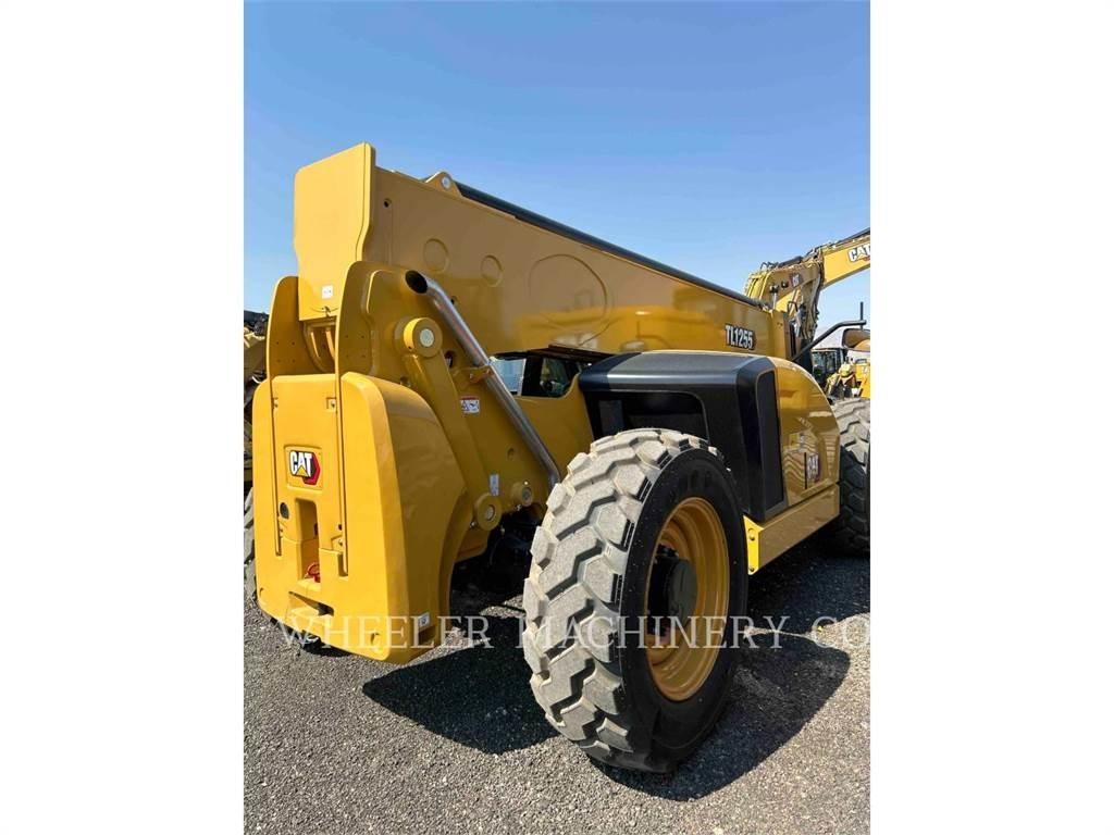 CAT TL1255-05 伸縮臂操作車