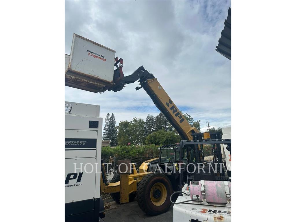 CAT TL1255C 伸縮臂操作車