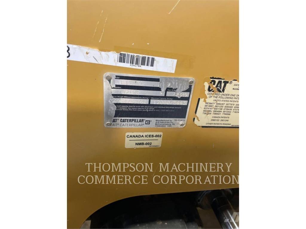 CAT TL1255D 伸縮臂操作車