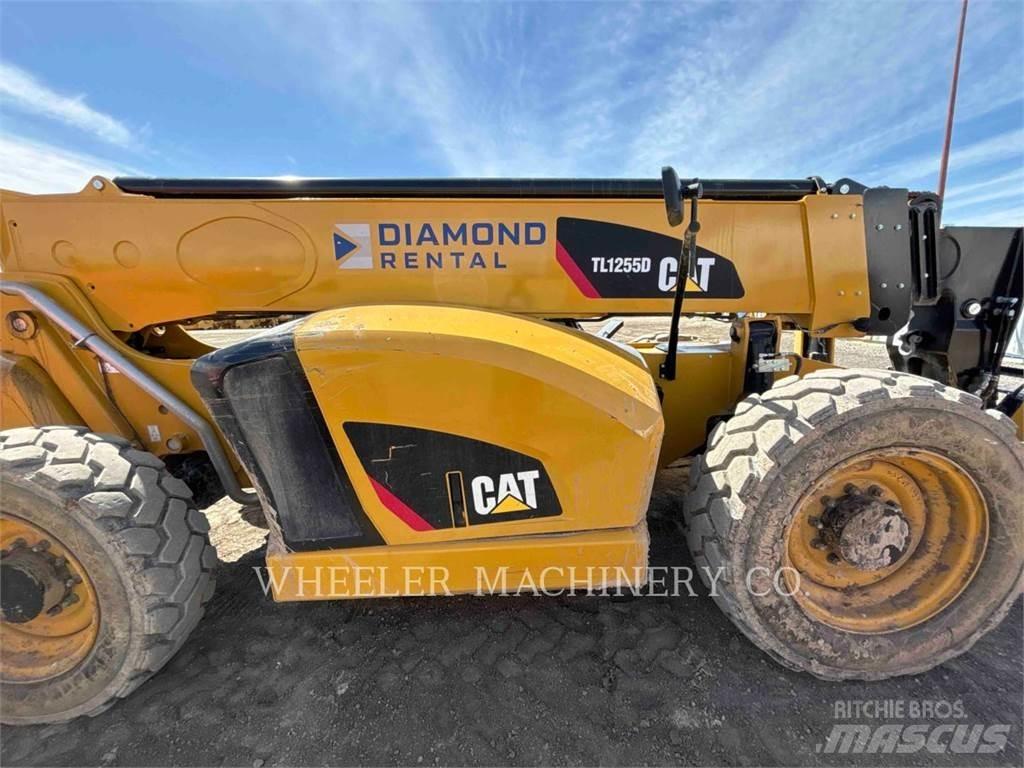 CAT TL1255D CB 伸縮臂操作車