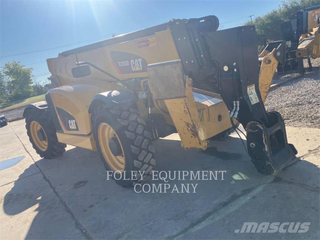 CAT TL1255DC 伸縮臂操作車