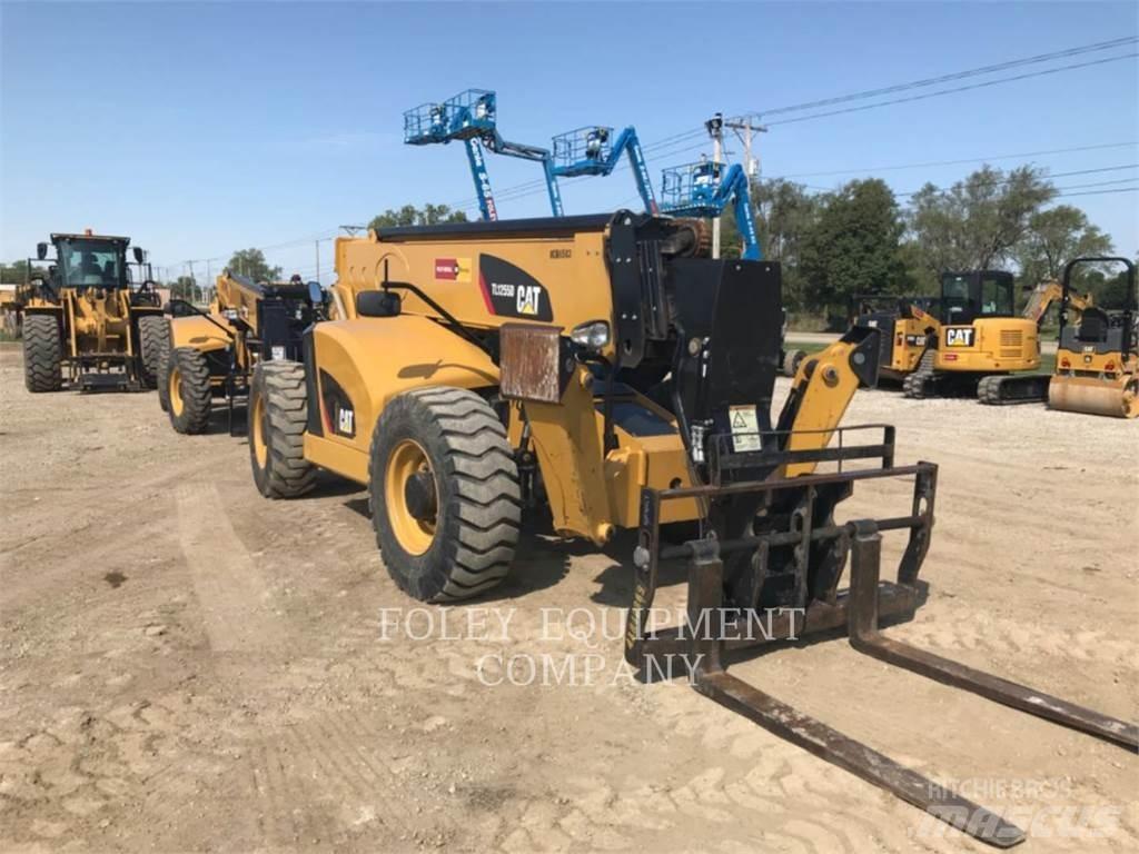 CAT TL1255DC 伸縮臂操作車
