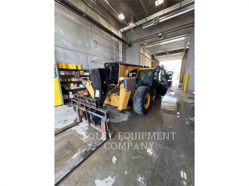 CAT TL1255DC 伸縮臂操作車