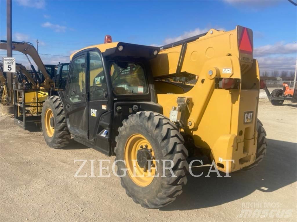 CAT TL642D 伸縮臂操作車