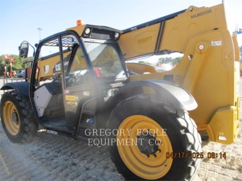 CAT TL642D 伸縮臂操作車