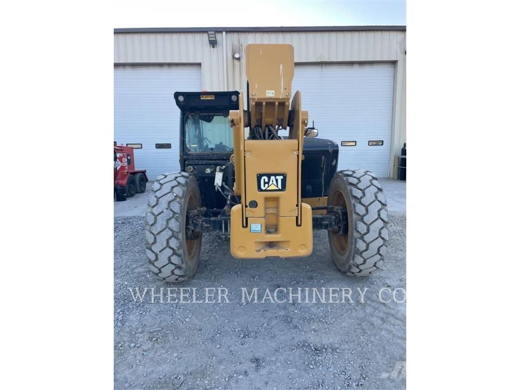 CAT TL642D CB 伸縮臂操作車