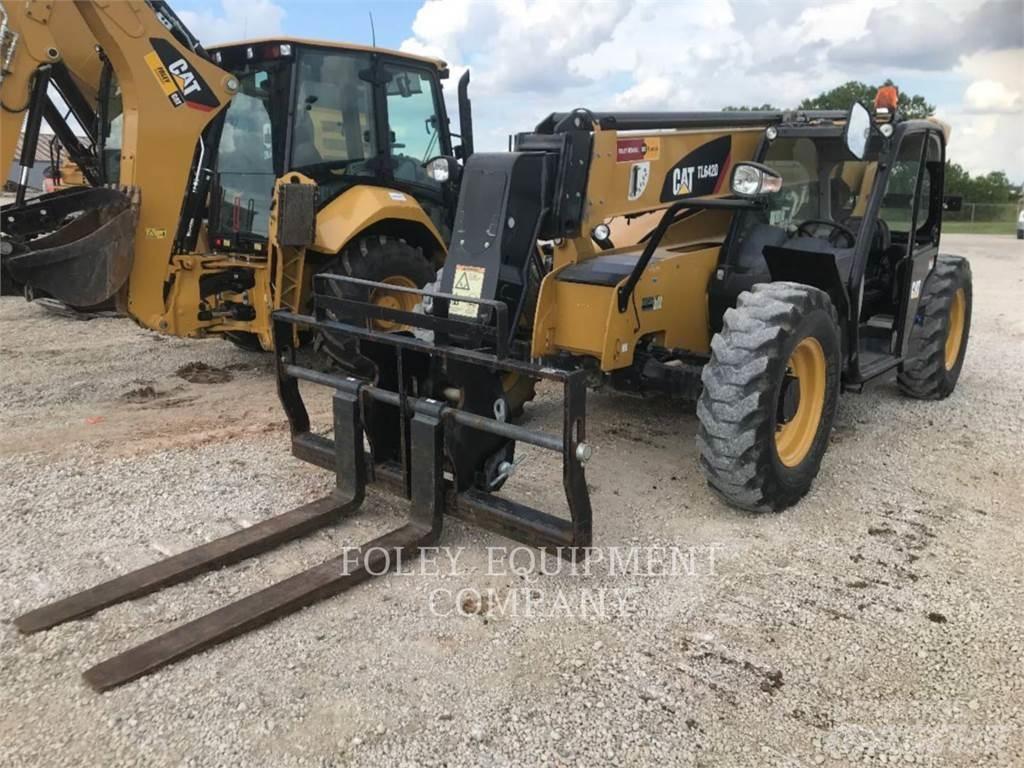 CAT TL642DO 伸縮臂操作車