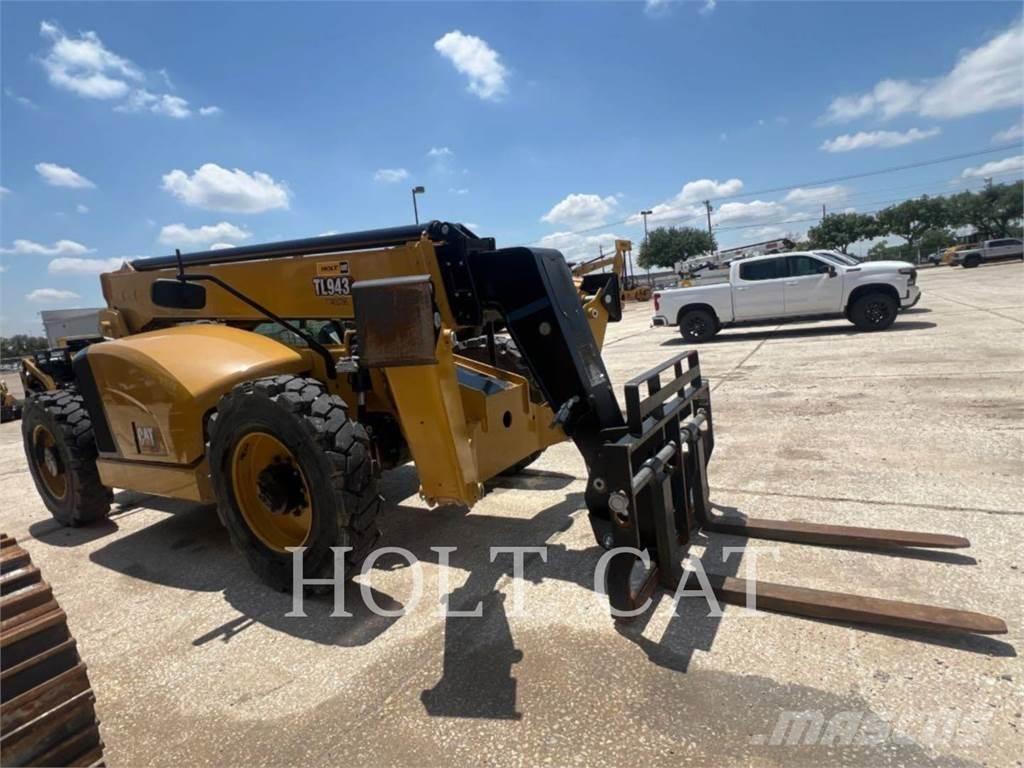 CAT TL943 輪胎式裝載機