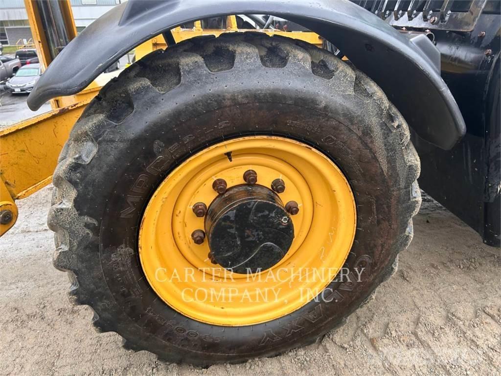 CAT TL943C 伸縮臂操作車