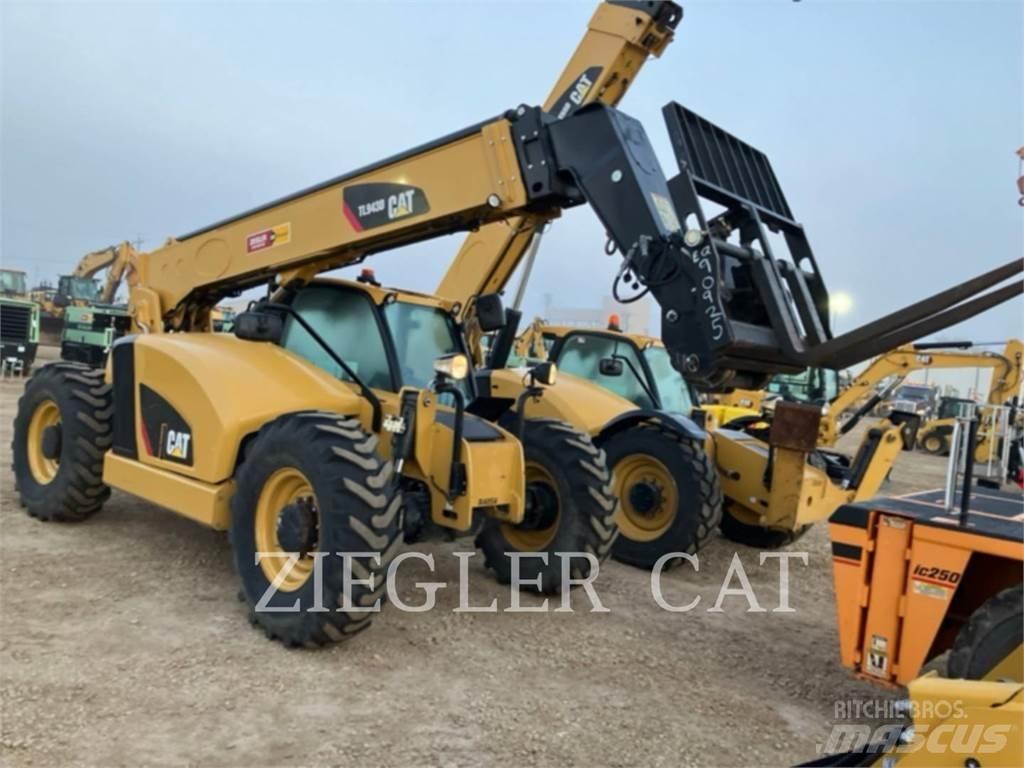 CAT TL943D 伸縮臂操作車