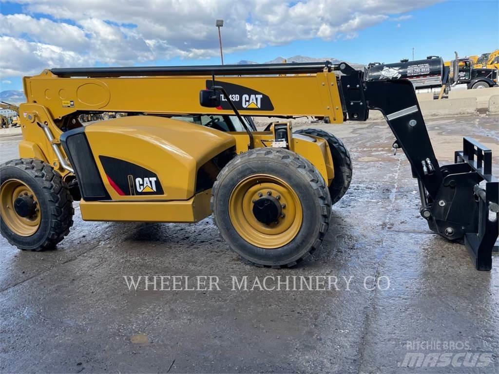 CAT TL943D CB 伸縮臂操作車