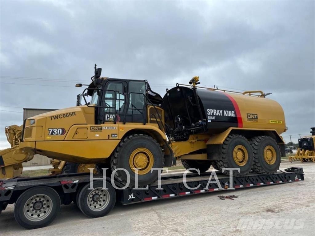 CAT W00 730 鉸接式起吊車