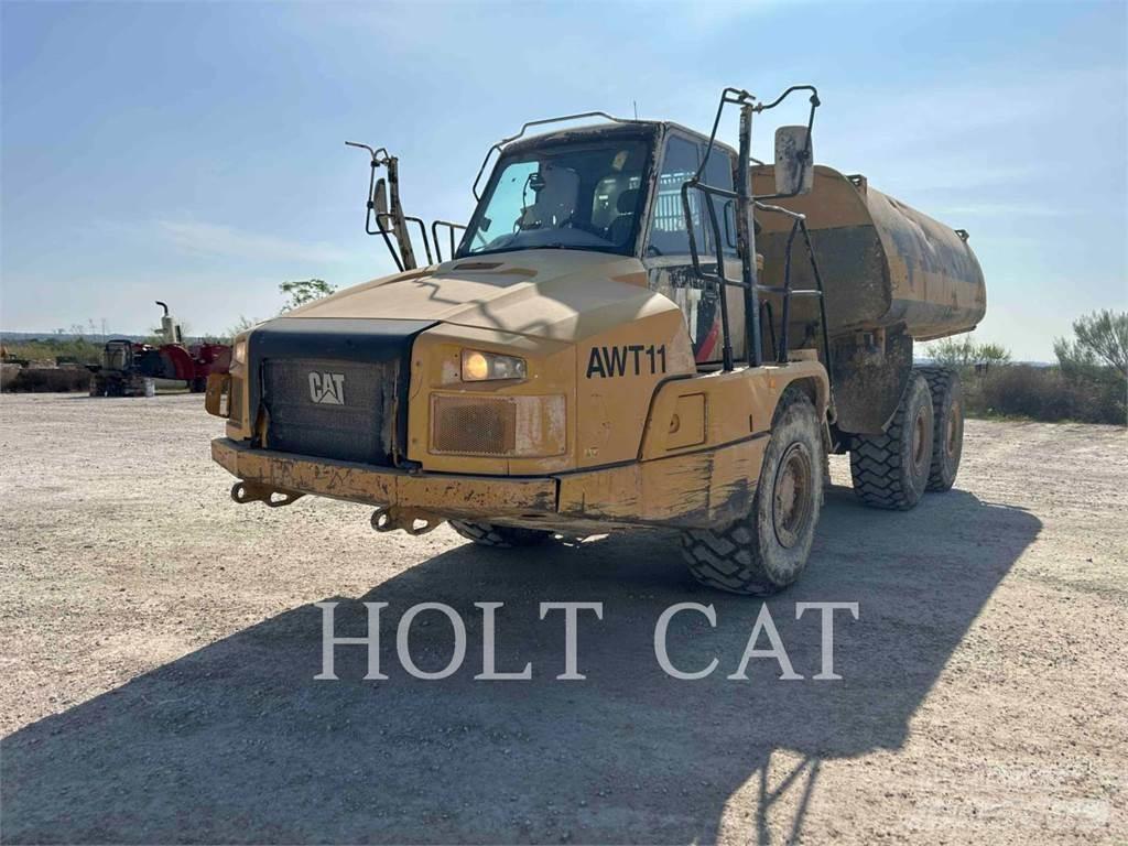 CAT W00 730C 鉸接式起吊車