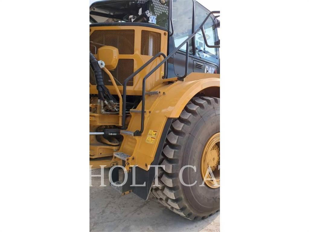 CAT W00 740GC 運油車