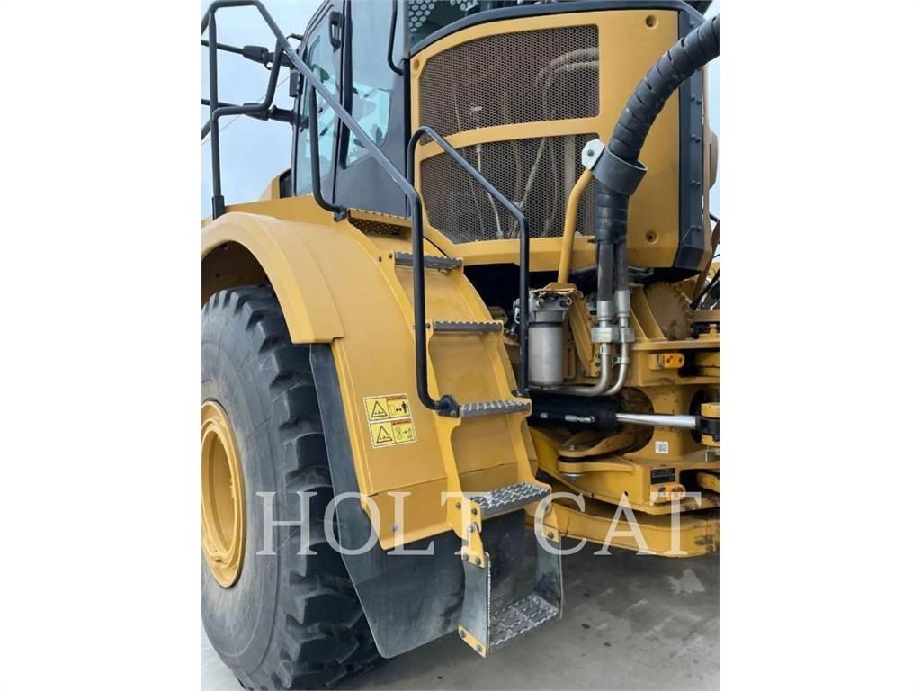 CAT W00 740GC 運油車