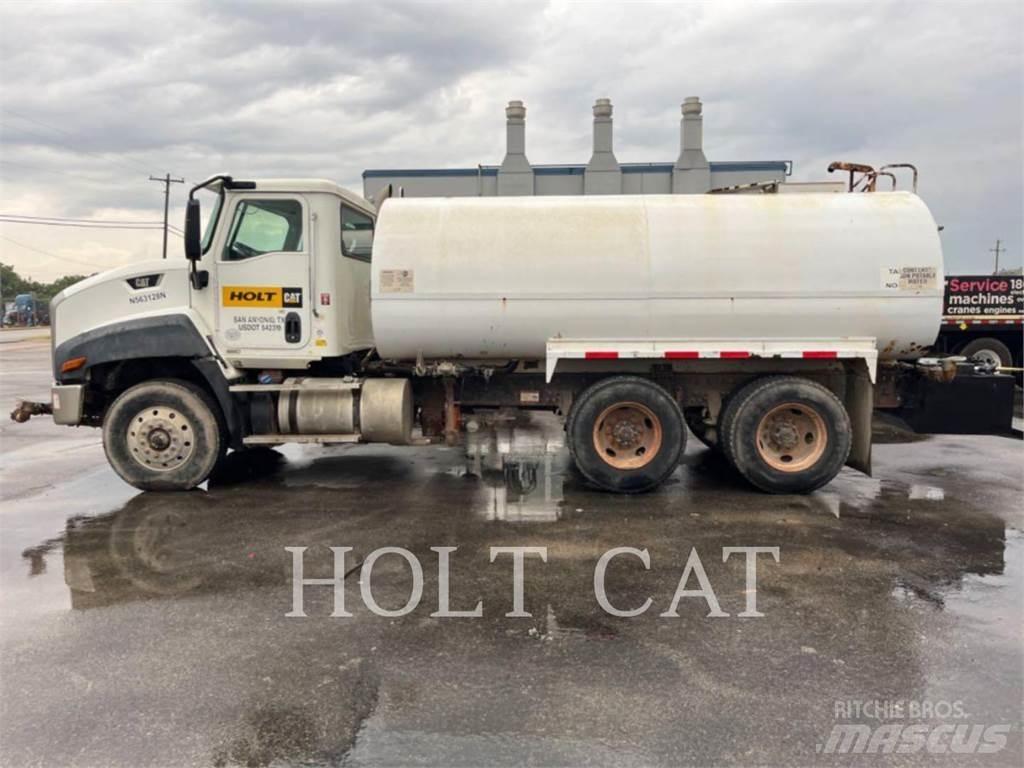 CAT WATER 4000 運油車