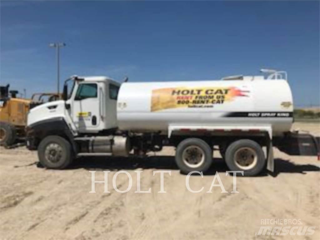 CAT WATER 4000 運油車