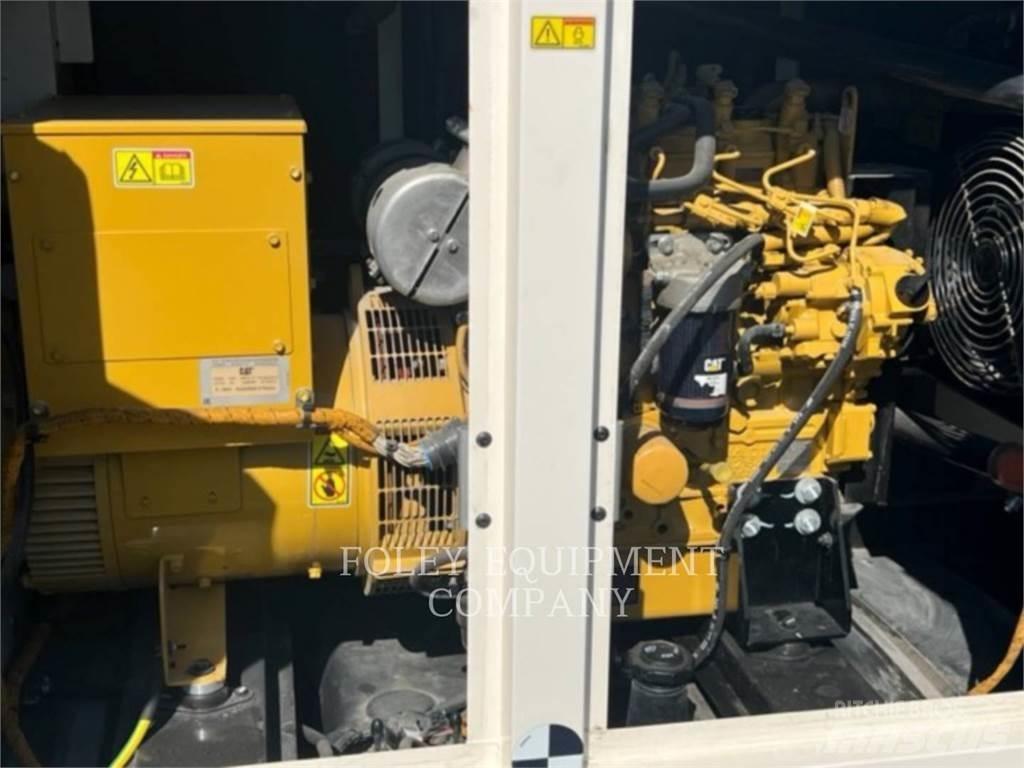 CAT XQ35KVA 其他發電機
