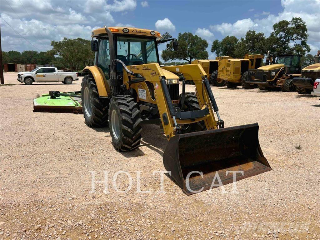 Challenger MT455B 曳引機