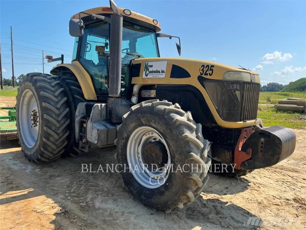 Challenger MT665B 曳引機