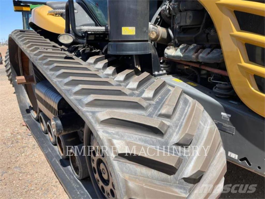 Challenger MT875E 曳引機