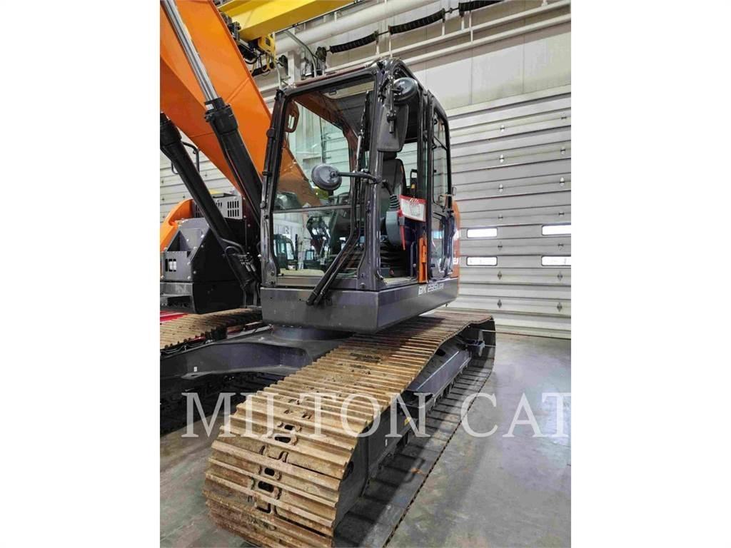 Doosan DX235LCR 履帶式 挖土機/掘鑿機/挖掘機