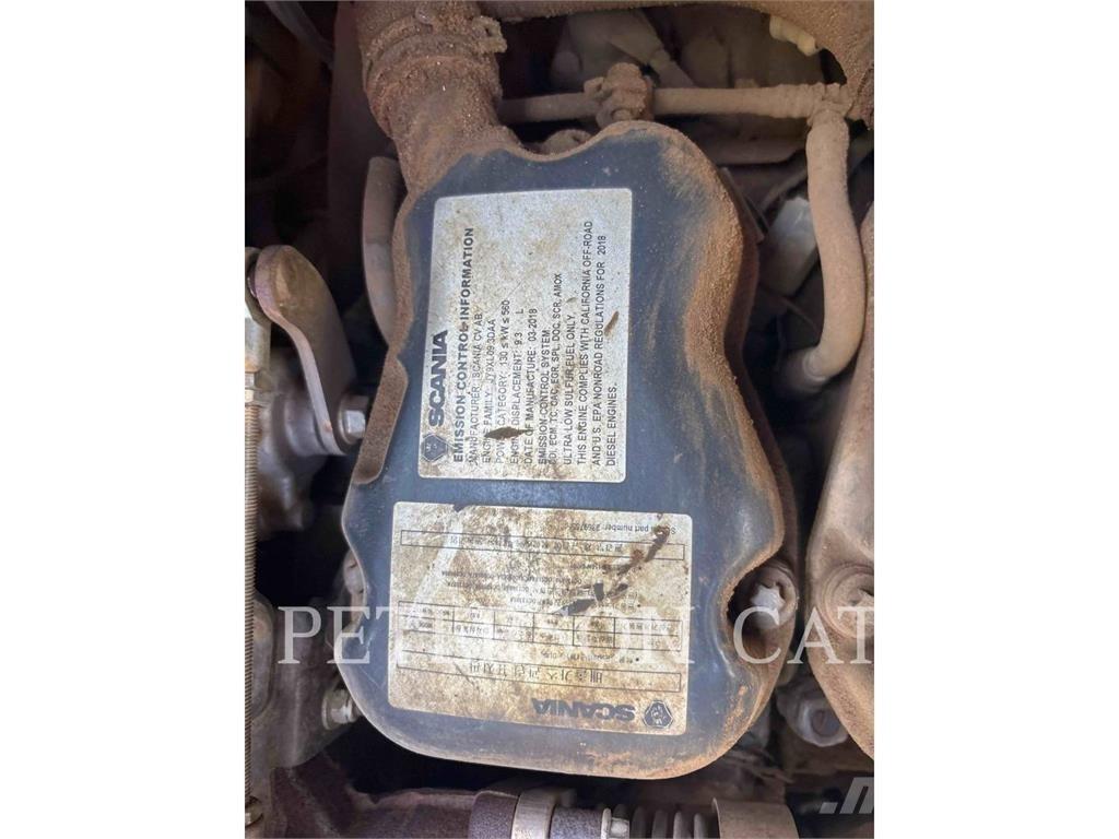 Doosan DX300LL-5 林業用曳引機