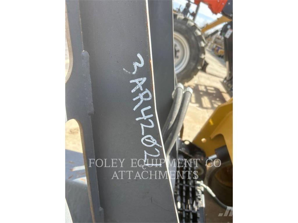 Dymax TSASS38DHF 滑移轉向裝載機